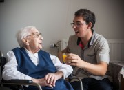 10 miljoen euro voor verkorte opleidingen in zorg en welzijn